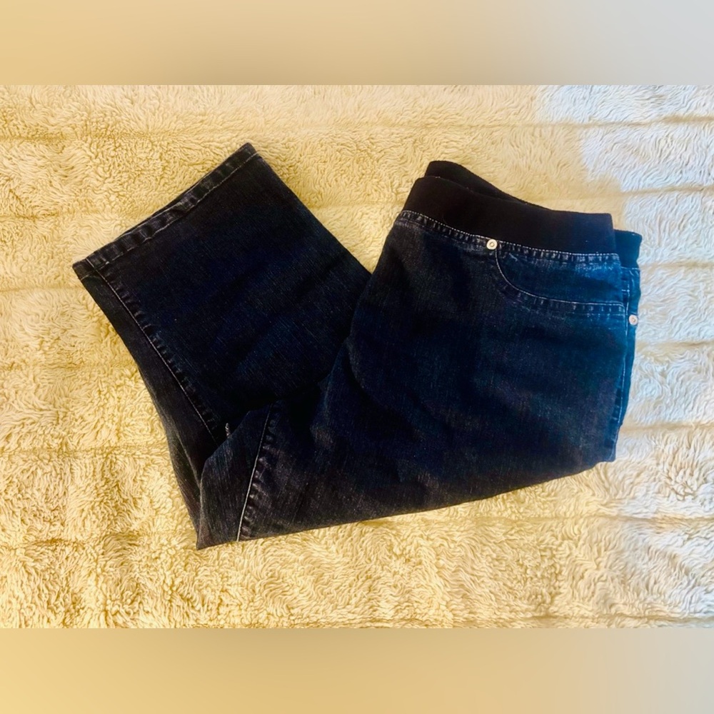 Women’s Hearts of Palm Denim Capris